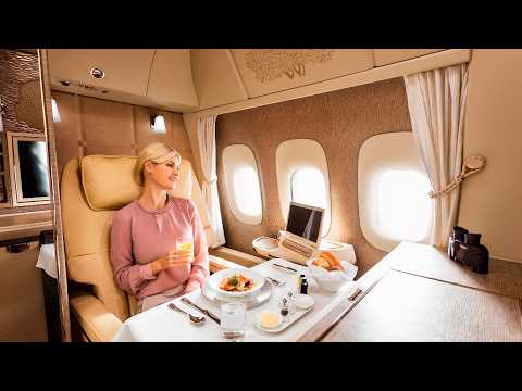 Видео: EMIRATES Первый и бизнес-класс | Боинг 777 «Game Changer» (полный опыт полета)