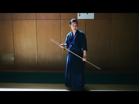 Видео: Техника боевых искусств с тростью «Дзёдзюцу: Как двигаться плавно» Takayuki Kanayama 2025