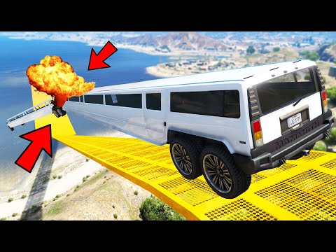 Видео: СМОЖЕТ ЛИ ЧИТ ТАЧКА ПЕРЕПЛЫТЬ НА ДРУГОЙ БЕРЕГ? ЭКСПЕРИМЕНТЫ В GTA 5! МОДЫ НА ГТА 5