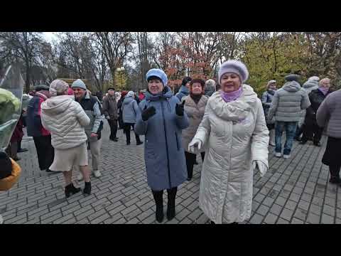 Видео: 2.11.24г..."Она Мне Нравится"... Владимир Хозяенко... звучит на танцполе в Гомеле...