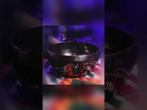 Видео: Кованая поющая чаша SBEC - 19 см Etching Carving