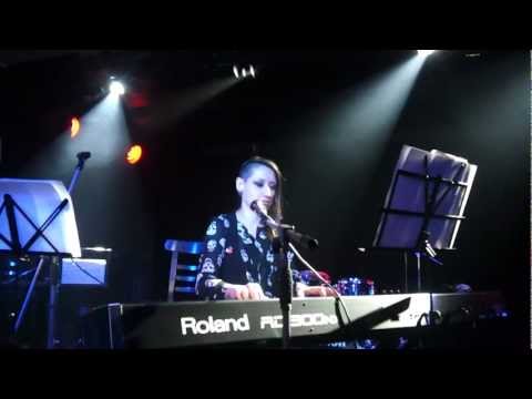 Видео: Лусинэ LOU Геворкян - Романс (Сплин cover)