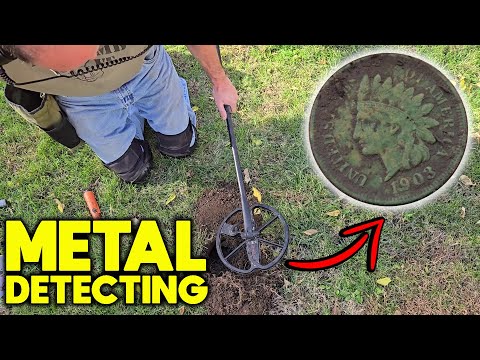 Видео: МЕТАЛЛОПОИСК СТАРИННЫХ МОНЕТ И СЕРЕБРА!!!