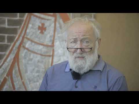 Видео: 1 апреля 2025 г. Александр Давыдович Корноухов. Разговор в мастерской.