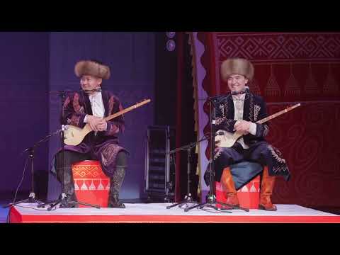 Видео: АКЫНДАР АЙТЫШТЫ АШЫКТЫККА АРНАШТЫ