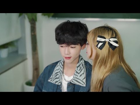 Видео: 💔Увидел Любимую с Другим💔 I saw My Beloved with Another💔Sad love story💔