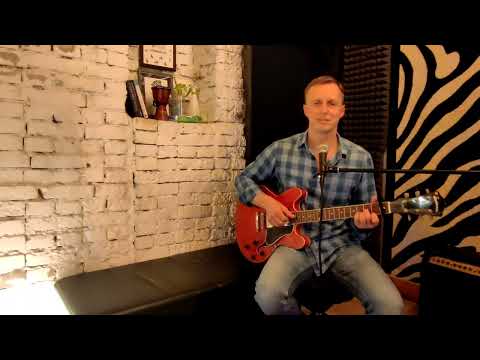 Видео: Привет (М. Леонидов) на испанском языке / Traducción al español de una canción por M. Leonidov