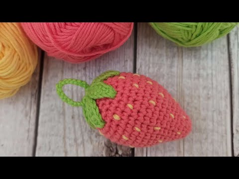 Видео: Клубника 🍓🍓🍓 вязаная крючком/crochet strawberries/Erdbeeren häkeln/полуниця в'язана гачком