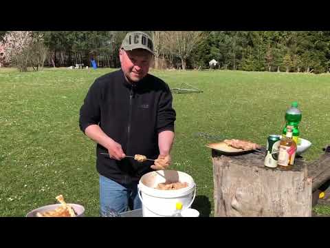 Видео: Рыбалка в Польше на озере. Большой дом и огромная прилегающая территория.