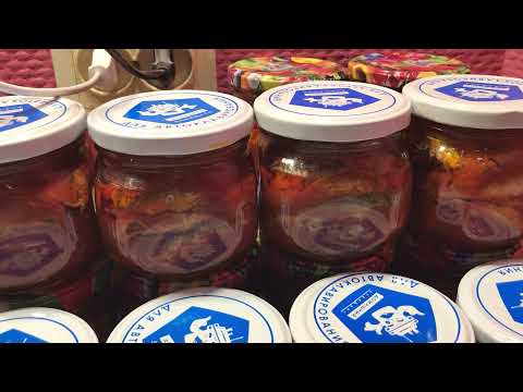 Видео: КИЛЬКА В ТОМАТНОМ СОУСЕ ( готовим в автоклаве)