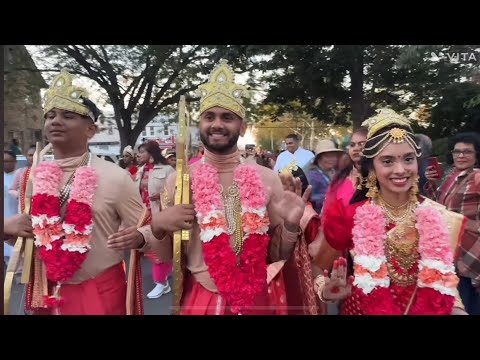 Видео: 🇬🇾Автоколонна Дивали в Квинсе, Нью-Йорк, 2025 • Маленькая Гайана