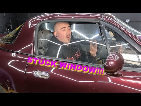 Видео: ПРОБЛЕМЫ С ОКОНАМИ MX5 MIATA: как исправить медленные или застрявшие окна