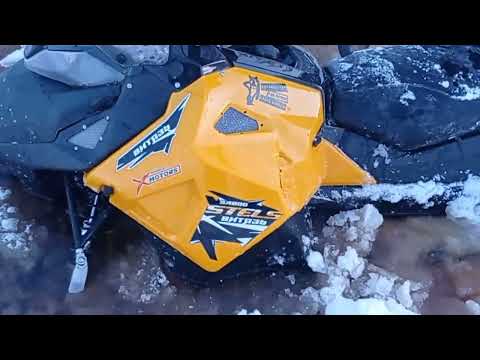 Видео: Стелс Витязь, буксуем, ломаем лёд