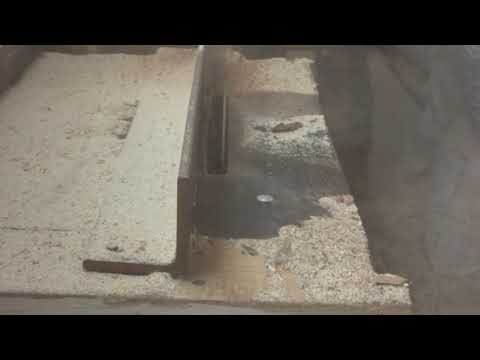 Видео: ПАРМА 255Д  Работа в руках, столе, торцовка  Доска из отходов  Примитивная мини пилорама