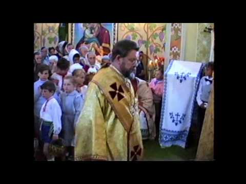 Видео: Владика Вороновський у с.Підгірці і  с.Станківці 1993 рік  2ч