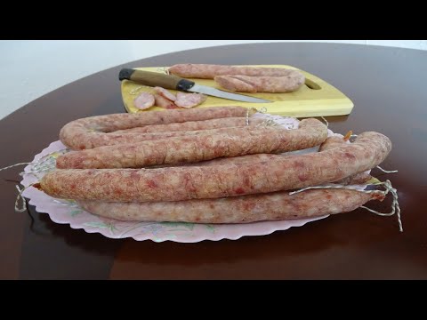 Видео: Колбаса из мяса кролика в домашних условиях