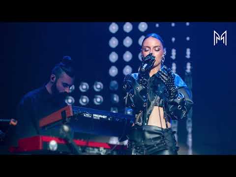 Видео: Mihaela Marinova - Герой (Live)