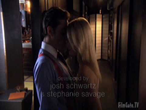 Видео: Blair & Chuck - Её любимый ублюдок