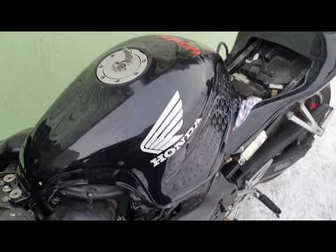 Видео: Синхронизация инжектора Хонда cbr600f4i