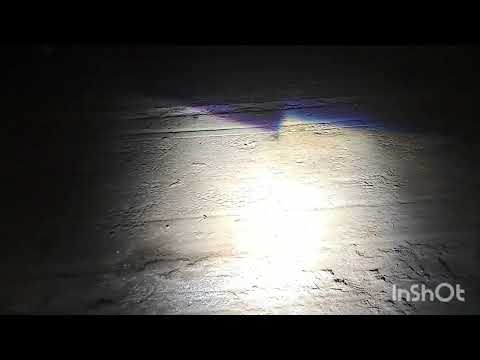 Видео: Ставлю линзовоную лампу в ближний свет Волга 31105