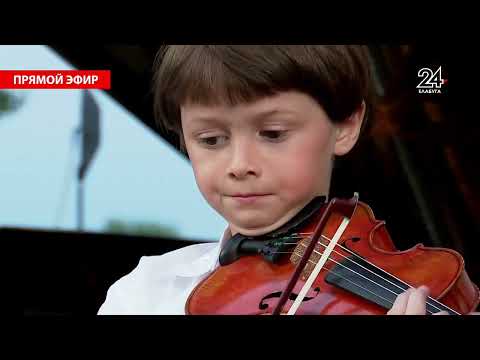 Видео: Ф. Верачини - "Ларго" Лука Моромов 8 лет.