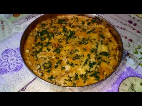 Видео: КАРТОШКА С РЫБОЙ ЗАПЕЧЕННАЯ В ДУХОВКЕ // САМОЕ ПРОСТОЕ ДЕРЕВЕНСКОЕ БЛЮДО НА УЖИН !