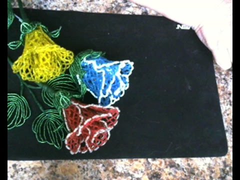 Видео: Ажурная розочка из бисера. Часть 1. Плетение лепестков.