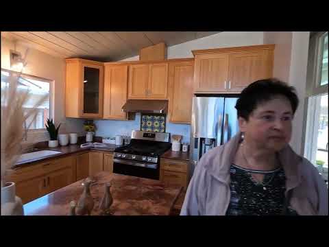 Видео: Обзор - Eichler home - дом в Кремниевой Долине за 2,5 миллиона долларов