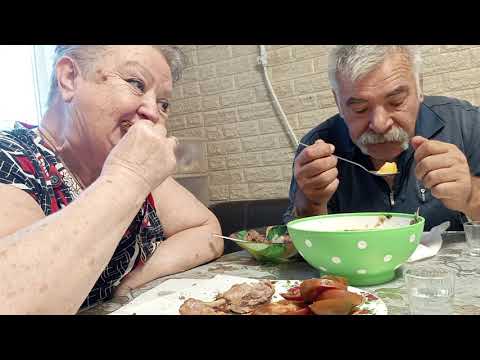 Видео: Мукбанг.