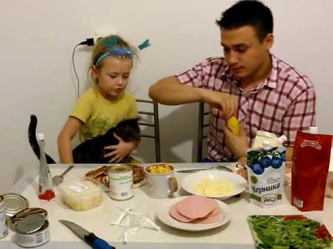 Видео: Челендж пицца,  НУ и мама!!!!