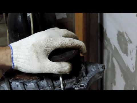 Видео: Разбираем заклинивший компрессор Kawa Ultra 250/260 Disassembling Ultra 250/260 supercharger Ogura