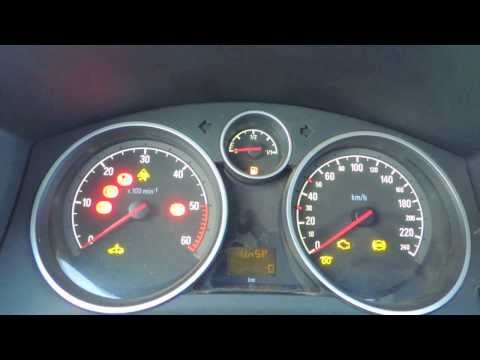 Видео: Opel Astra 1.3 CDTI -26,5 (26.01.14) Холодный пуск