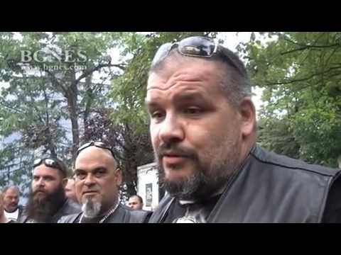 Видео: 200 мотористи протестираха в Пловдив