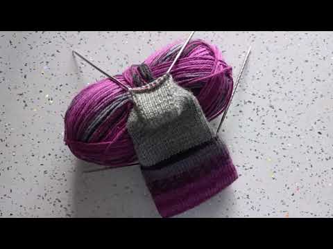 Видео: Учимся вязать КЛАССИЧЕСКУЮ ПЯТКУ носка спицами I ВЯЖЕМ НОСКИ СПИЦАМИ