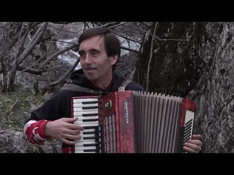 Видео: Лаззати табиат: Дар зебоманзари Варзоб