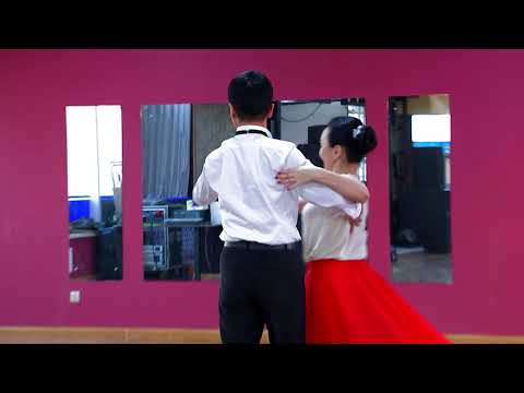 Видео: Нийтийн цэнгээнт бүжиг-2