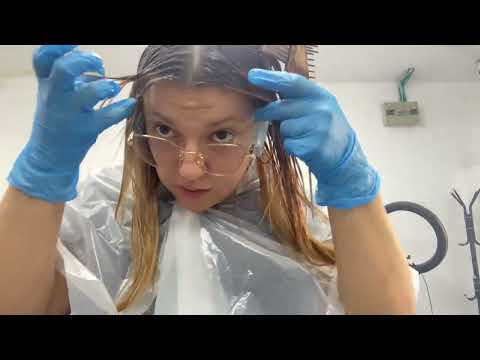 Видео: Тонирование корней самой себе , после отросшего мелирования , корни пепельно-русый длинна розовая