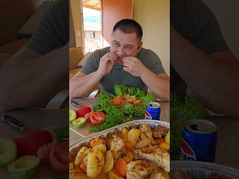 Видео: Мукбанг всем приятного апетита!