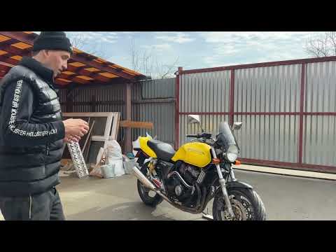 Видео: Honda cb 400 SF от Виктор МотоВ