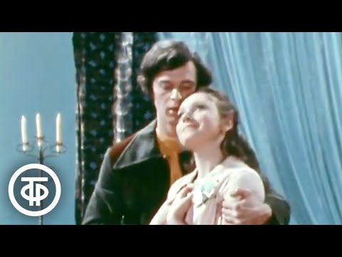 Видео: Искусство или любовь? Фрагмент фильма-спектакля Малого театра "Средство Макропулоса" (1978)