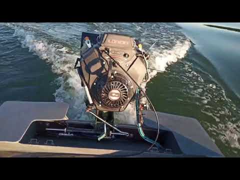 Видео: Гидравлическое рулевое на мотор болотоход. 3 часа кайфа !!!!