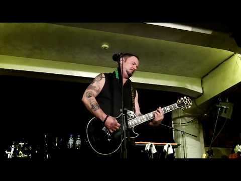 Видео: М. Леонидов  "Когда у Сереги срывает резьбу"