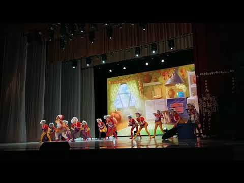 Видео: Танец Поварята  Младшая группа  Юбилейный концерт Нам 5 лет 28 05 2018