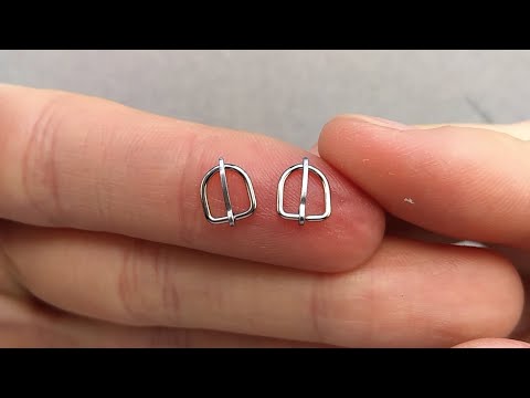 Видео: How to make doll buckles | Как сделать пряжки для куклы