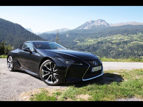 Видео: Lexus LC500 - самое стильное купе года. Как едет?