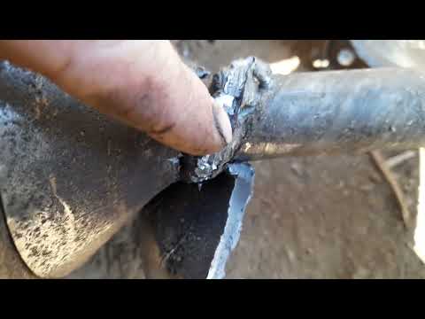 Видео: Шнековий подрібнювач гілок.Щось пішло не так.