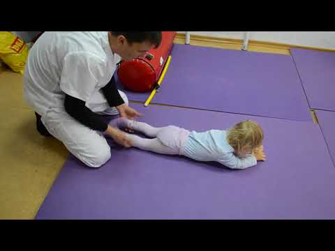 Видео: Реабилитация для детей с ДЦП, Киев