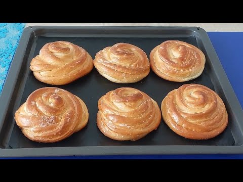 Видео: КАК ПУХ!!! БУЛОЧКИ С ДОБАВЛЕНИЕМ МАНКИ/ ВКУСНЫЙ РЕЦЕПТ/ СДОБНАЯ ДОМАШНЯЯ ВЫПЕЧКА