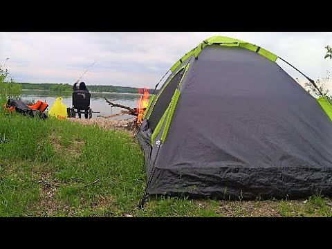 Видео: ЛОВЛЯ ЛЕЩА НА ЛОСИНОМ ОСТРОВЕ С НОЧЁВКОЙ!