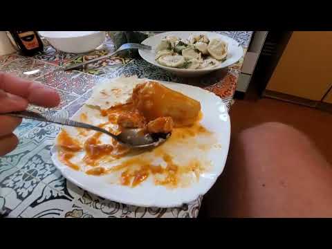 Видео: Надя сделала перец ! Вкусные пельмени! Самвел не довольный….